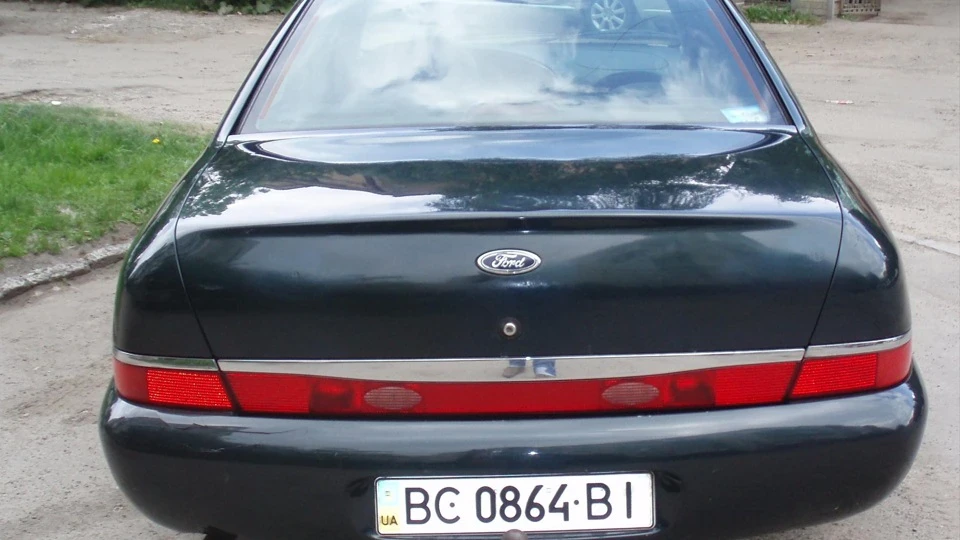 Ford Scorpio іржава ракета 4