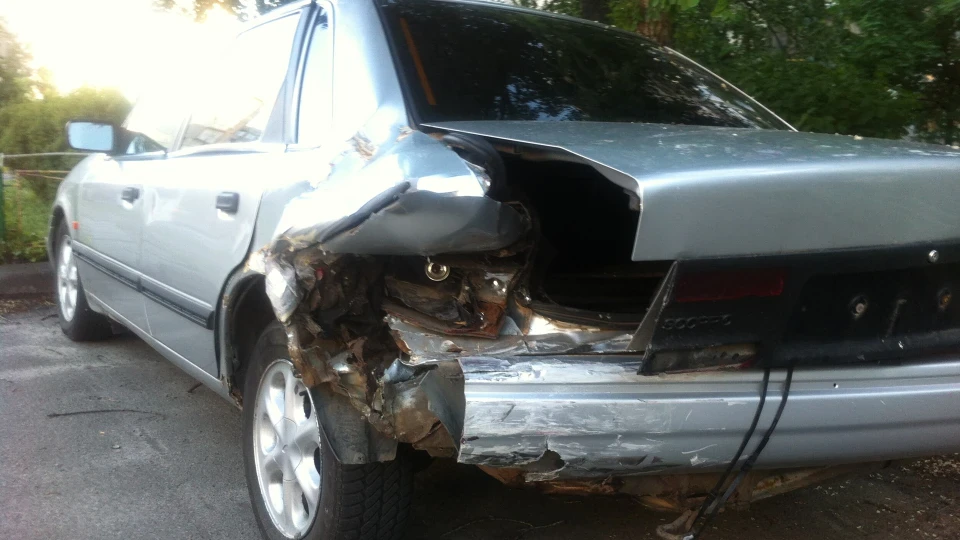Ford Scorpio срібло 2.0 DOHC 4