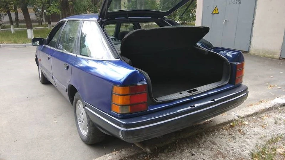 Ford Scorpio Синій Археоптерикс 3