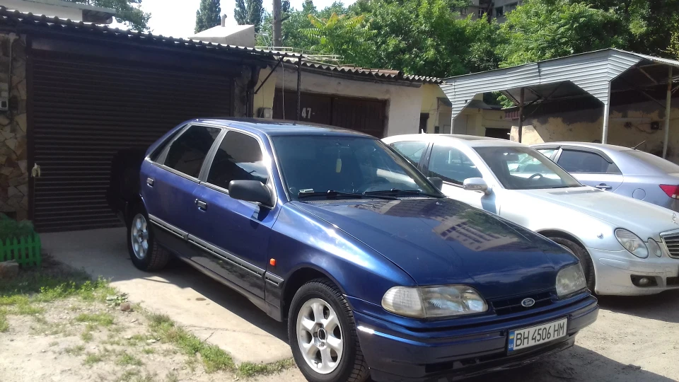 Ford Scorpio Синій Ксералік 2