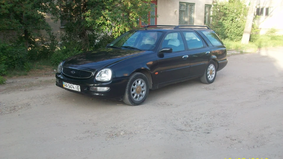 Ford Scorpio Turnier 3