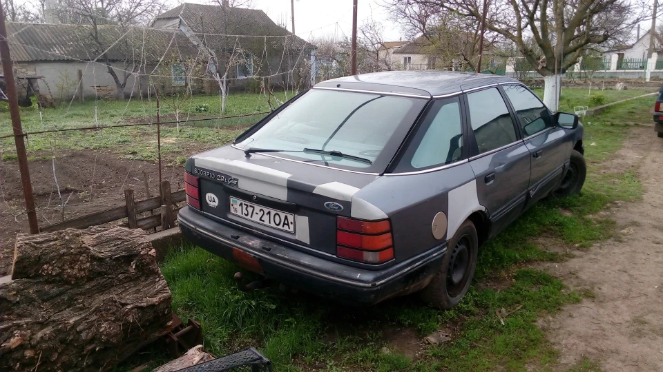 Ford Scorpio V-подібний звір 4