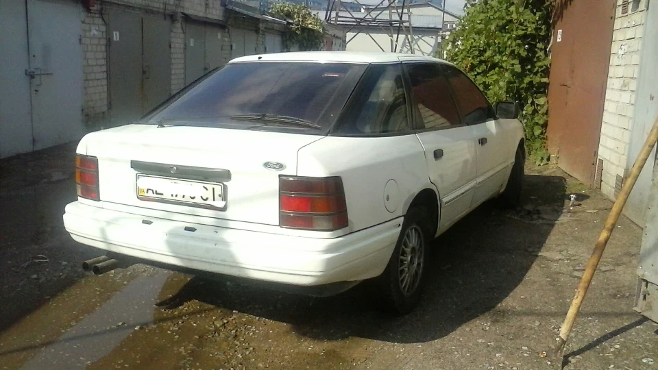 Ford Scorpio V6 2,4 5