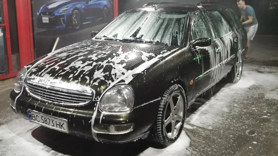 Ford Scorpio Зелена баржа