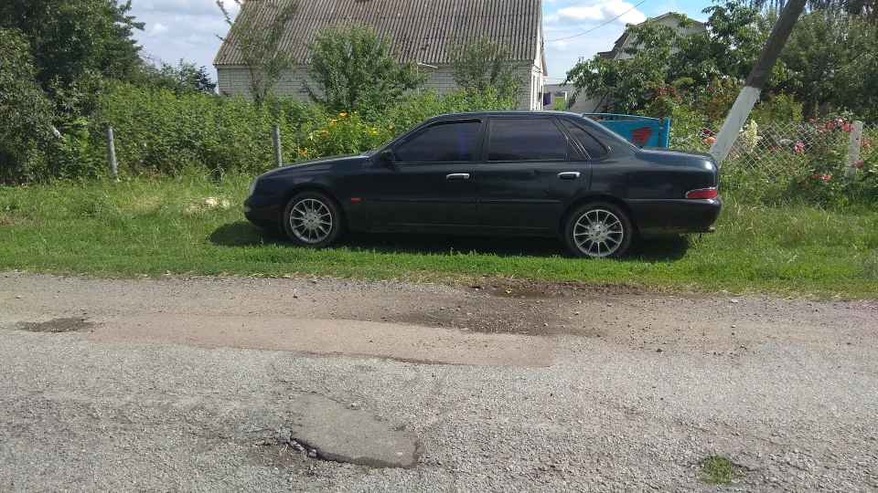 Ford Scorpio Зелений металік.