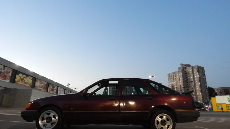 Ford Sierra 2