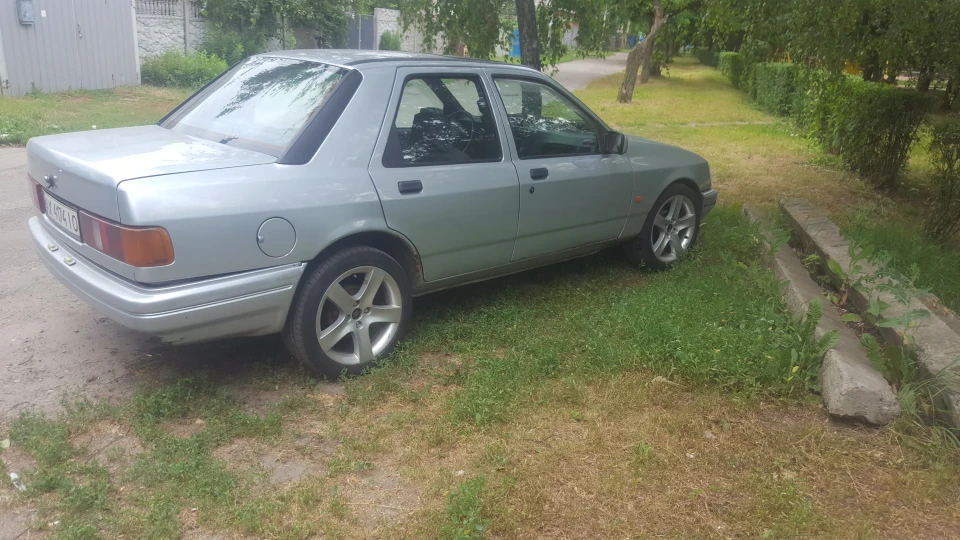 Ford Sierra 5
