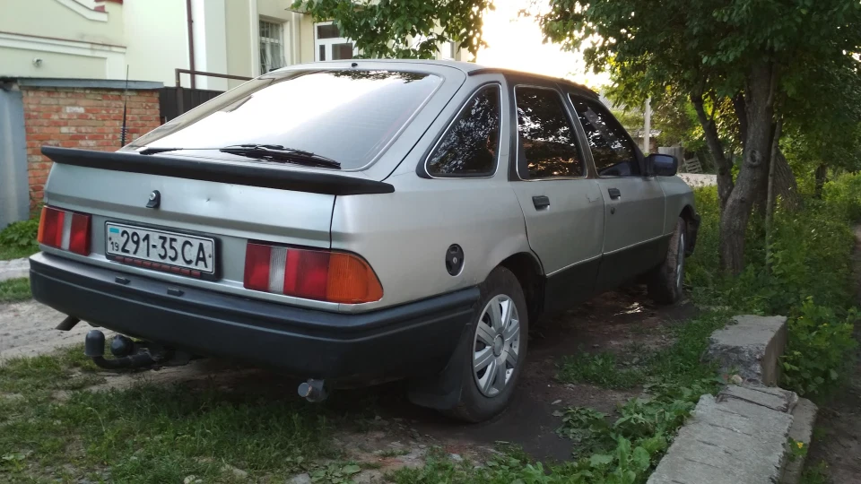 Ford Sierra 4