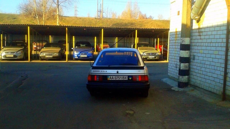 Ford Sierra 2