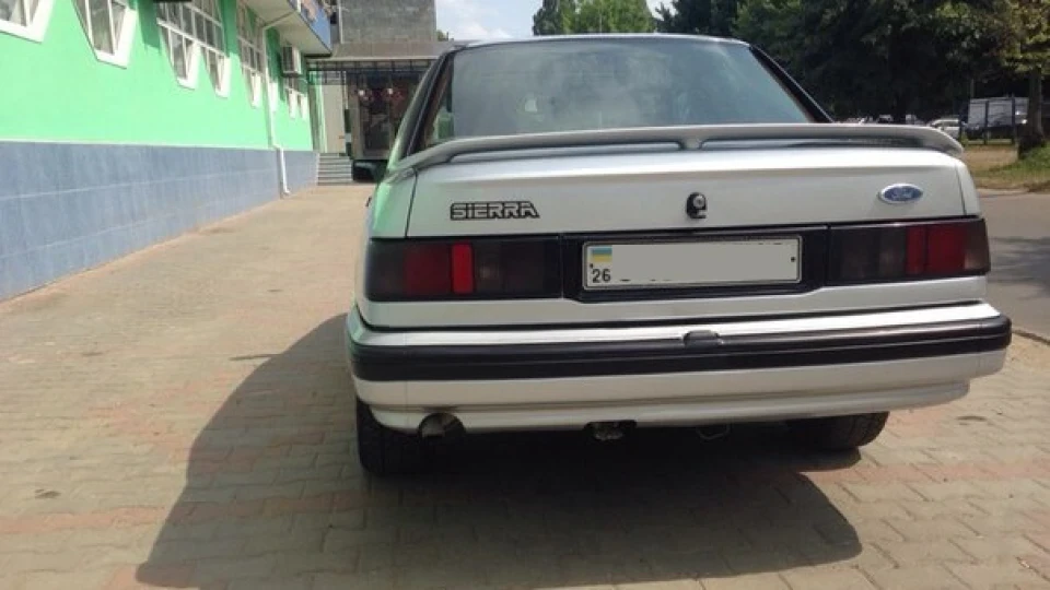 Ford Sierra 2