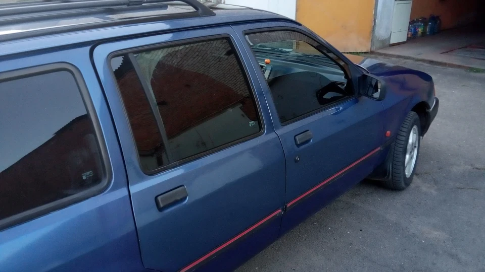 Ford Sierra 2