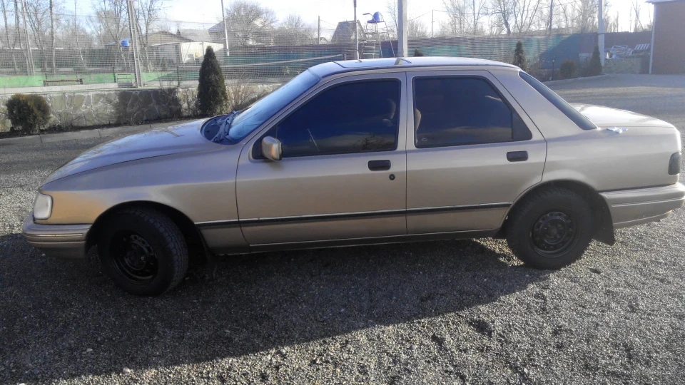 Ford Sierra 2