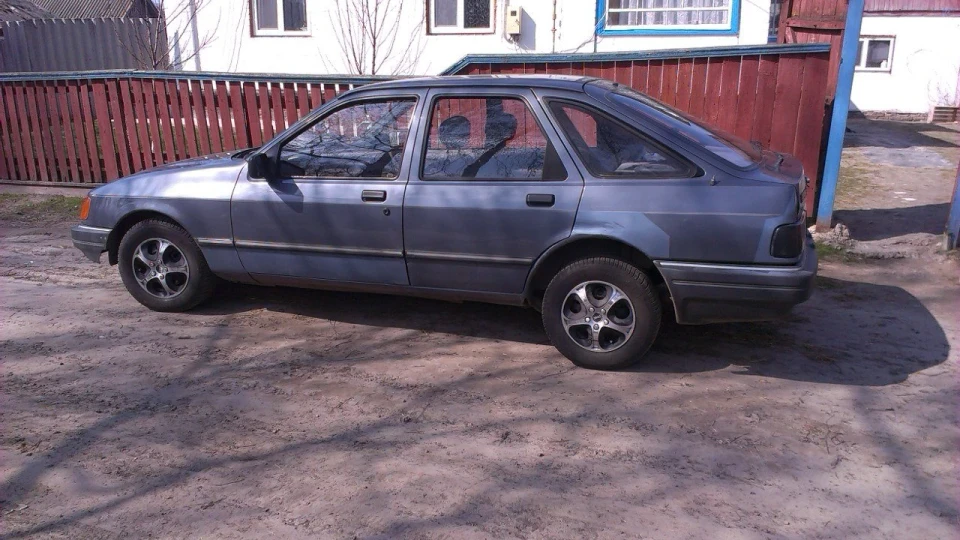 Ford Sierra 3