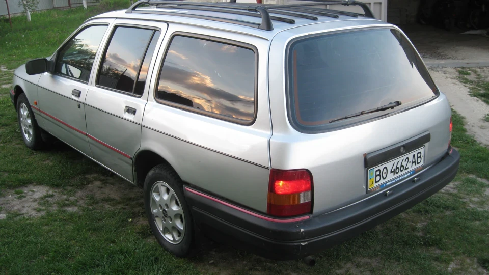 Ford Sierra 1.6 МІ 5