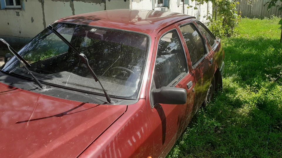 Ford Sierra 1,6 вишенька 4