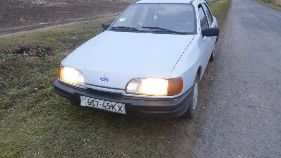 Ford Sierra 1.6 4