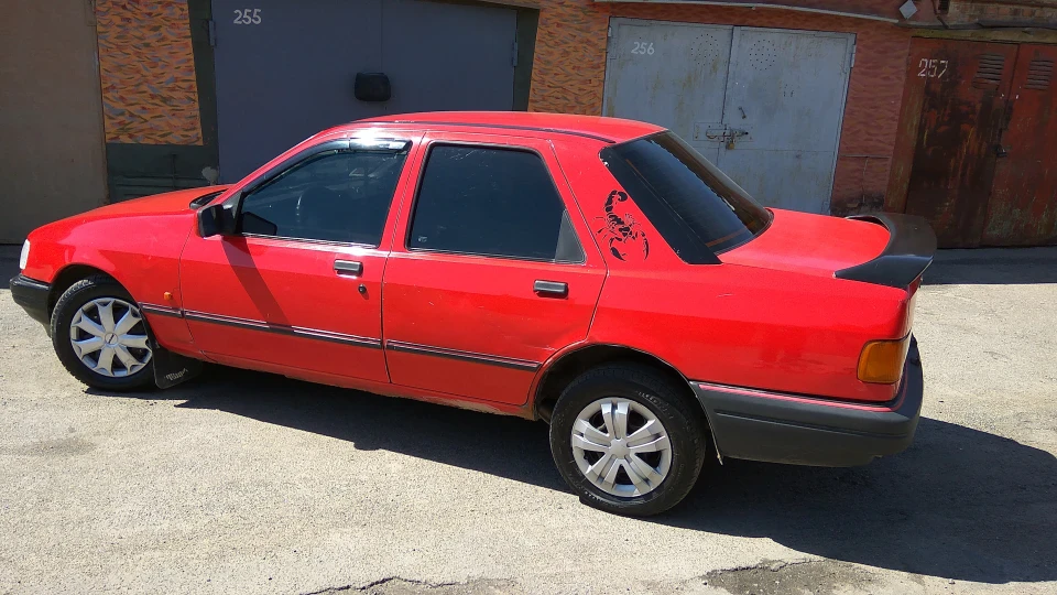 Ford Sierra 1,6 2