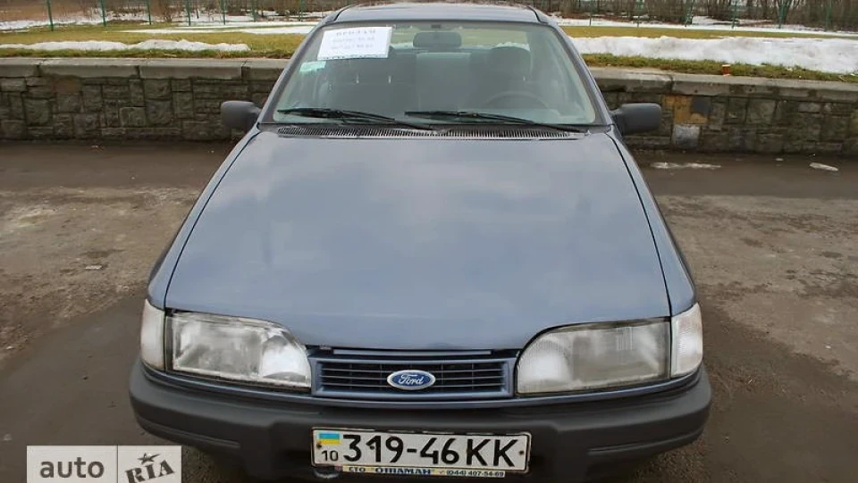 Ford Sierra 1.6i CLX "Sierr-ka" 4