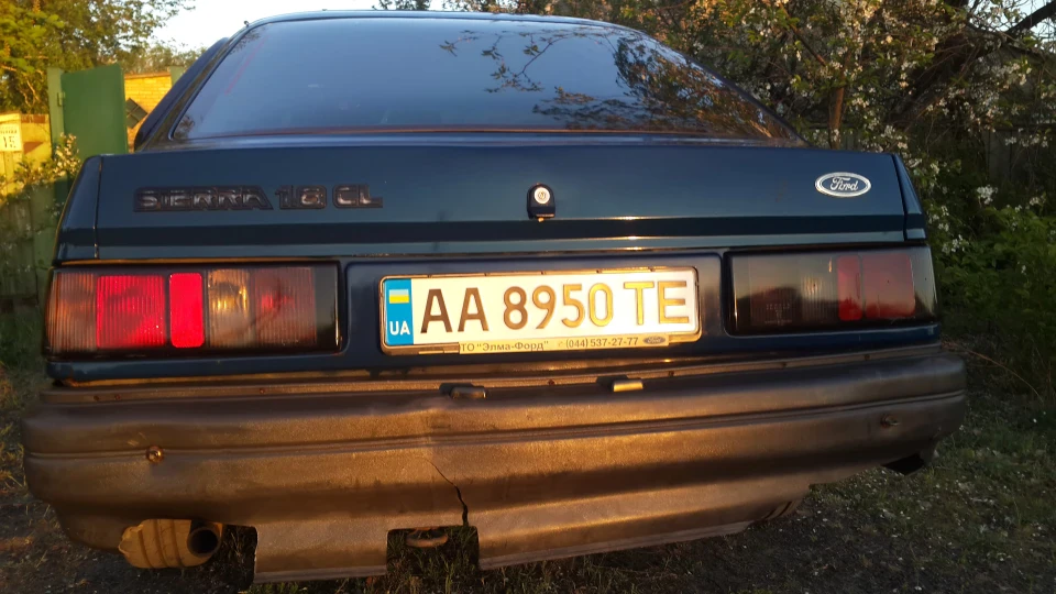 Ford Sierra 1.8 > 2.0 OHC