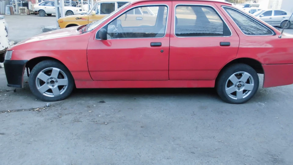 Ford Sierra 1.8 бенз 4