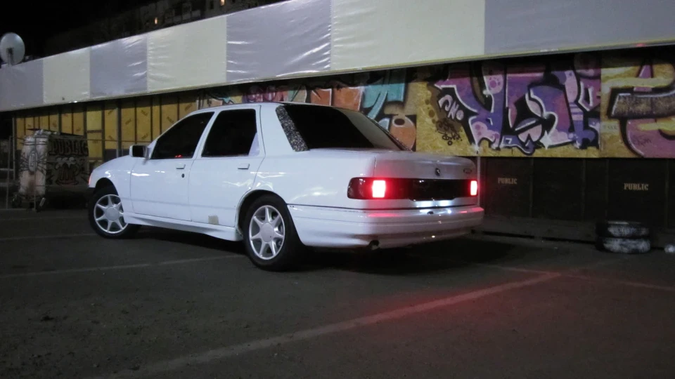 Ford Sierra 1.8 CLX JDM 3