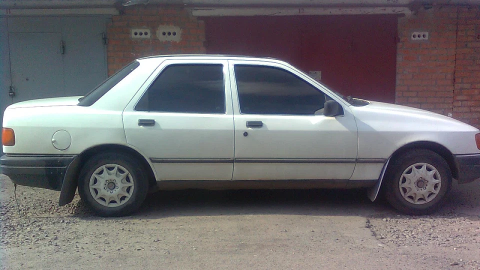 Ford Sierra 1,8 GL OHC 2