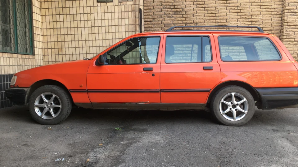 Ford Sierra 1.8 2