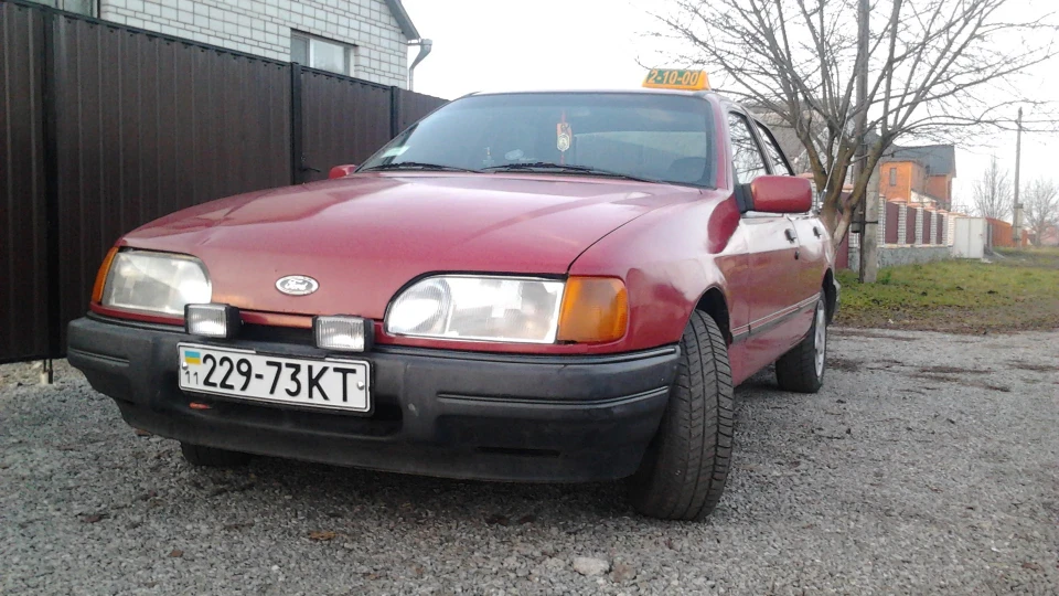 Ford Sierra 1.8 2