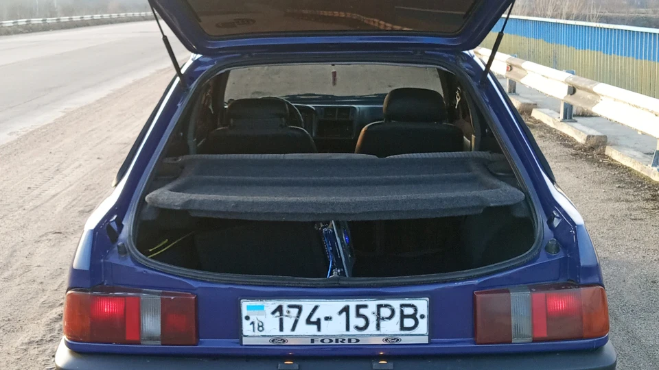 Ford Sierra 1.8benz 5