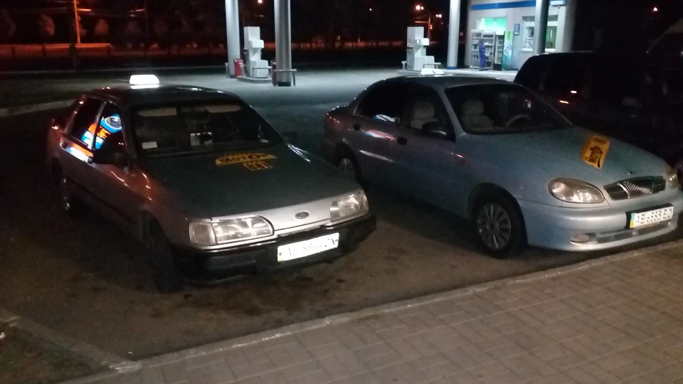 Ford Sierra 2.0 CL хетчбек 4