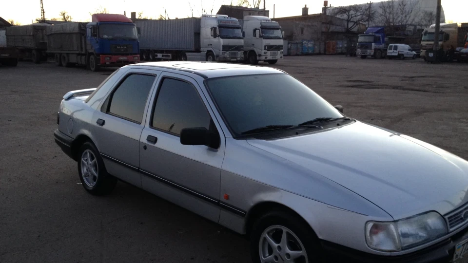 Ford Sierra 2.0 DOHC CLX 5