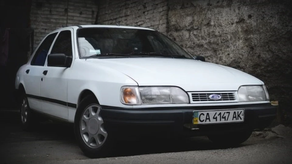 Ford Sierra 2.0 DOHC EFI 5