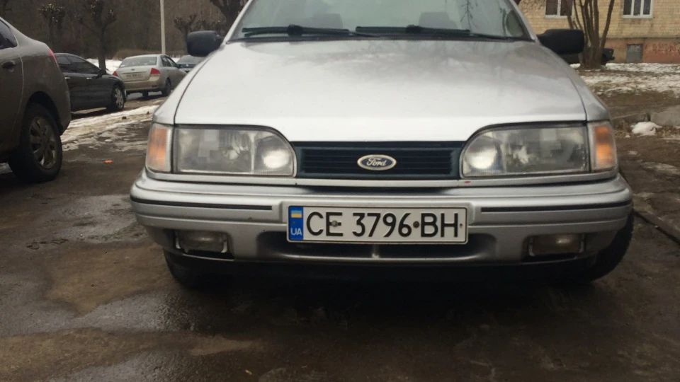 Ford Sierra 2.0 DOHC Ghia Rs