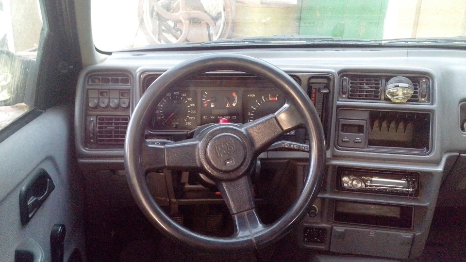 Ford Sierra 2.0 DOHC 2