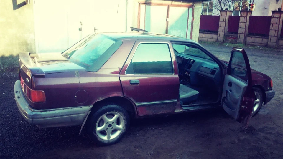Ford Sierra 2.0 EFI 2
