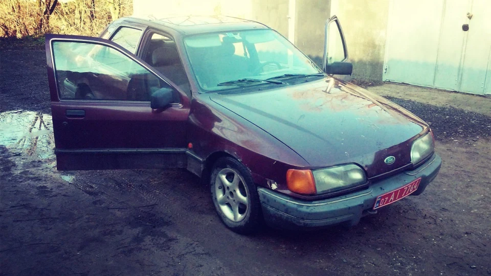 Ford Sierra 2.0 EFI 3