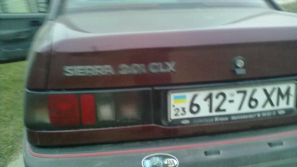 Ford Sierra 2.0 I ПРОДАМ ЗАПЧАСТИНИ 5