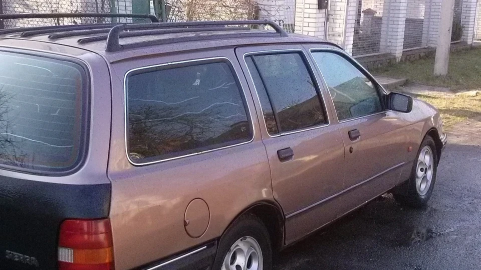 Ford Sierra 2.0 Інжектор 5