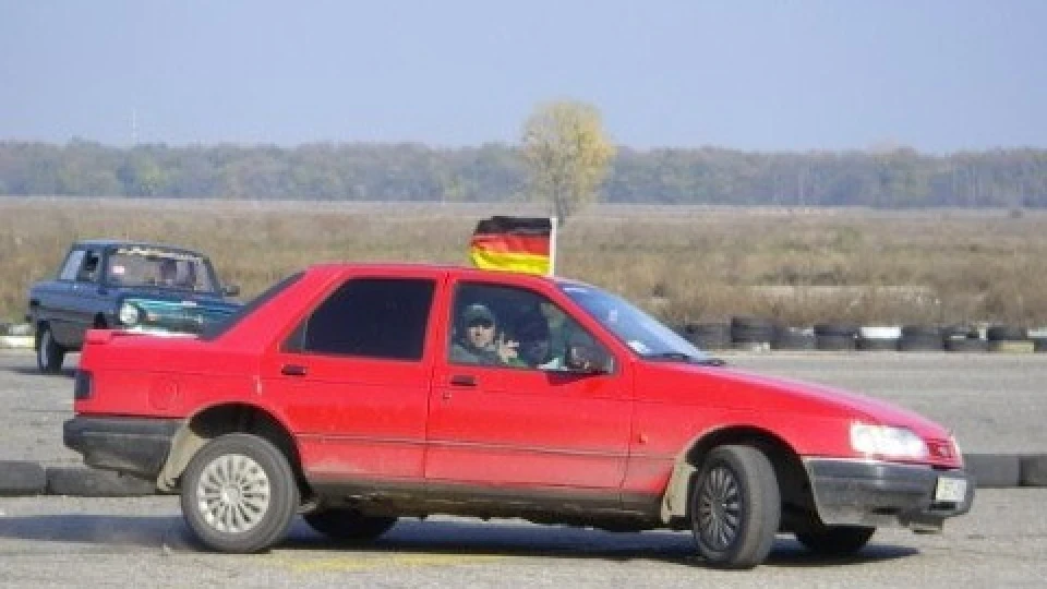 Ford Sierra 2.0 N9c Чорноморка 3