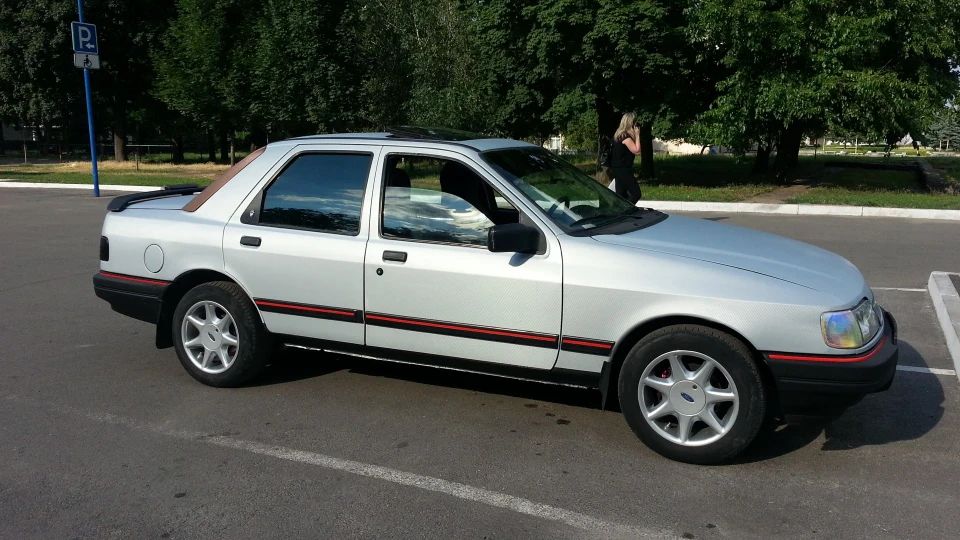 Ford Sierra 2.0 OHC Ghia 3
