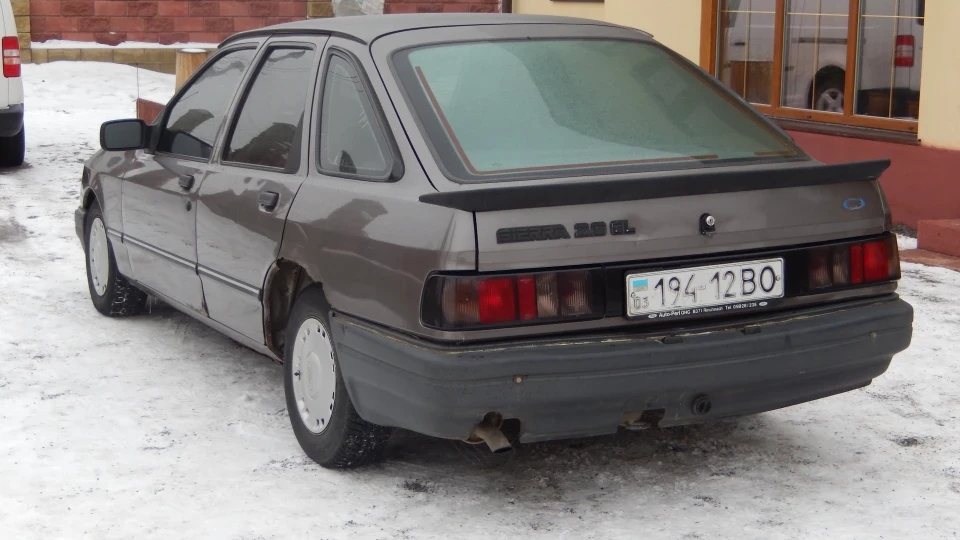 Ford Sierra 2.0 Перламутровий 3
