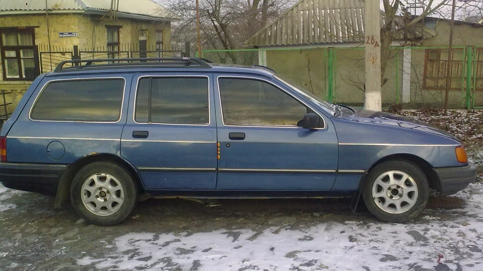 Ford Sierra 2.0 віз) 2