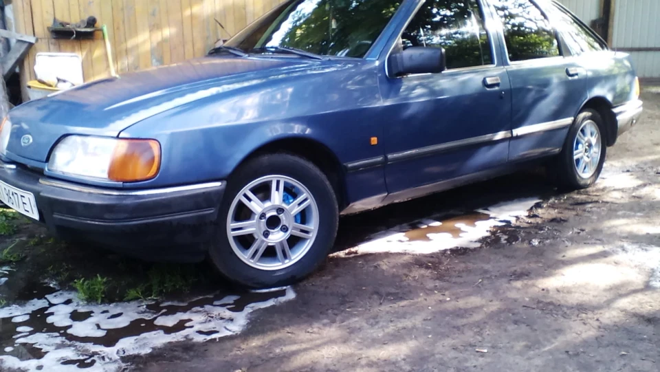 Ford Sierra 2.0