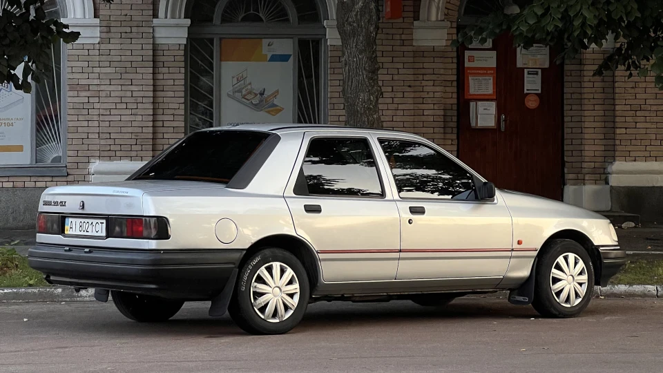 Ford Sierra 2.0i CLX Січень 5.1 4