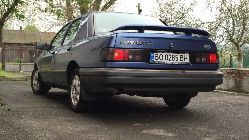 Ford Sierra 2.0i CLX 4