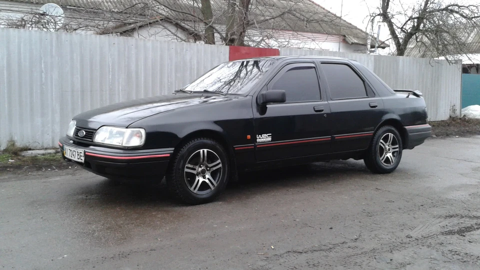 Ford Sierra 2.0i DOHC "Black Dragon" 2