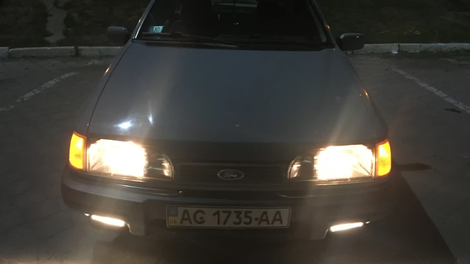 Ford Sierra 2.0i Dohc XR4i. 4