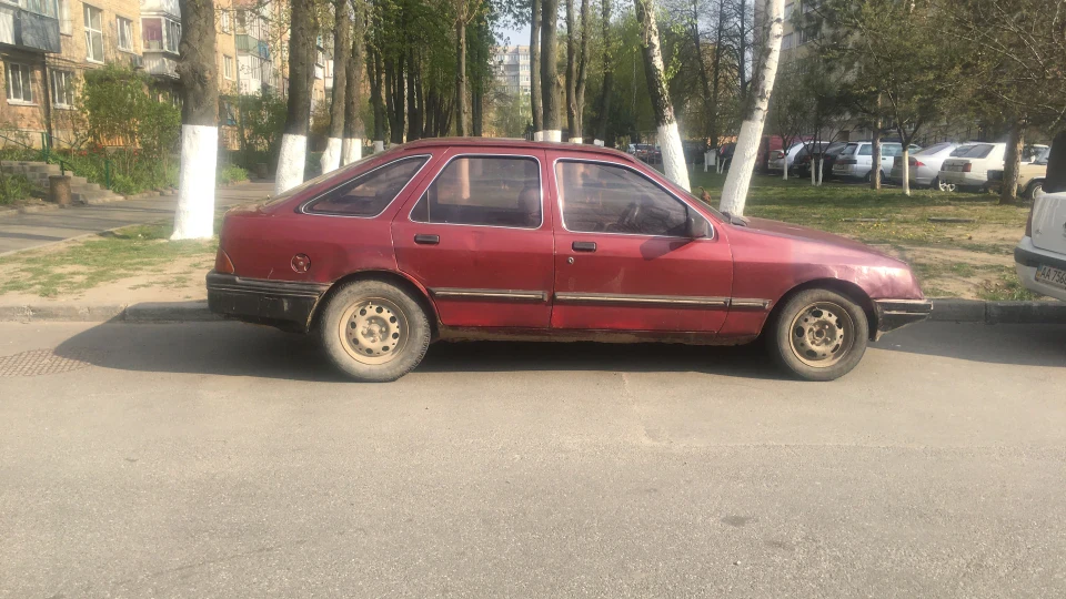 Ford Sierra 2.0i Ghia 3