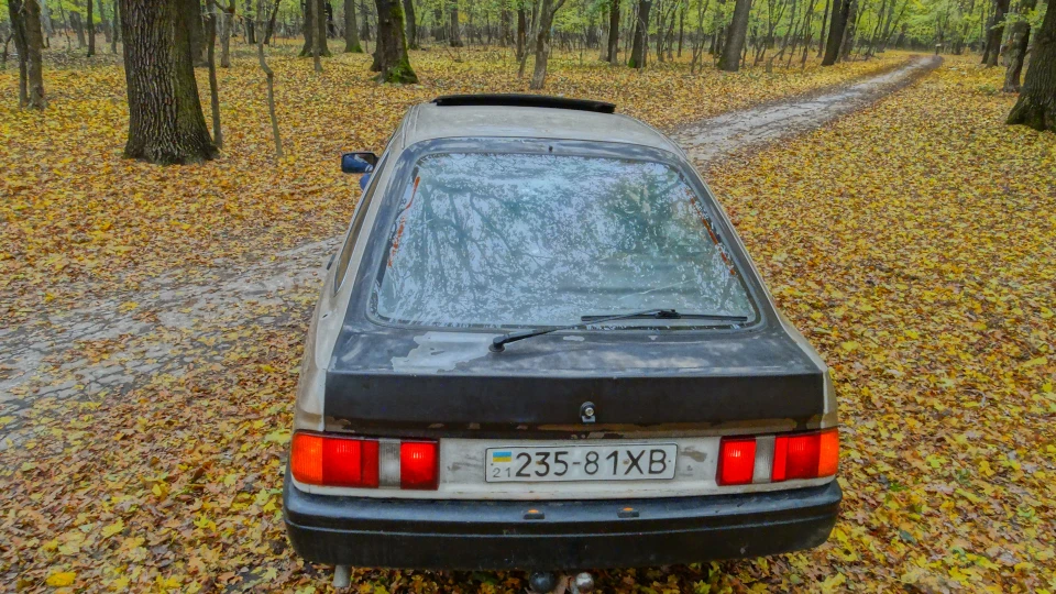 Ford Sierra 2.0i Ghia'83 2