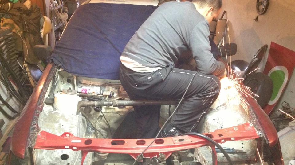 Ford Sierra 2.0i OHC new life..)) 3